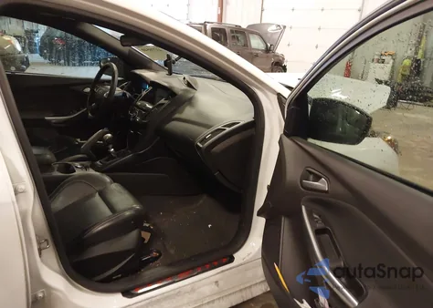 2013 Ford Focus St from USA, damaged, VIN 1FADP3L90DL332104